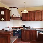 Apartment Vacanze Borgo Faraldi *