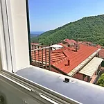 Vacanze Borgo Faraldi Apartment