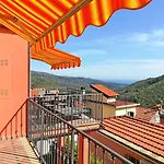 Apartman Vacanze Borgo Faraldi *
