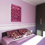 Apartman Vacanze Borgo Faraldi *