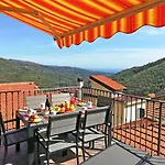 Apartman Vacanze Borgo Faraldi *