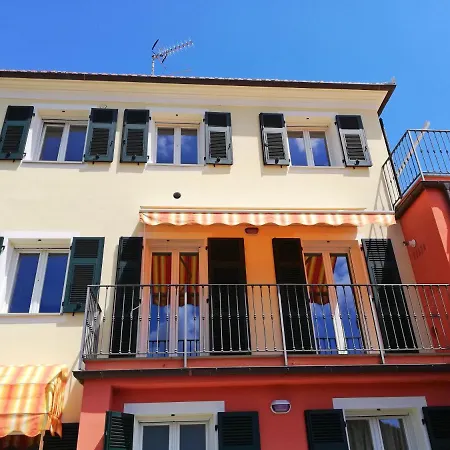 Vacanze Borgo Faraldi * Villa Faraldi