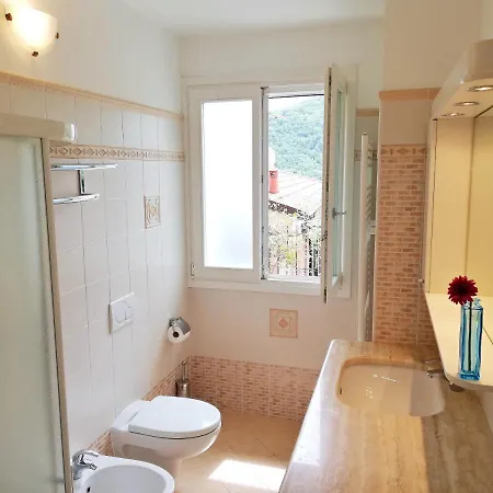 Vacanze Borgo Faraldi * Villa Faraldi