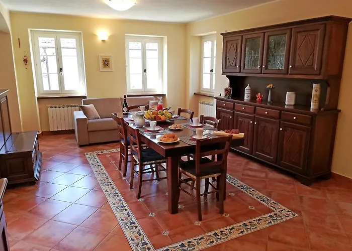 Vacanze Borgo Faraldi